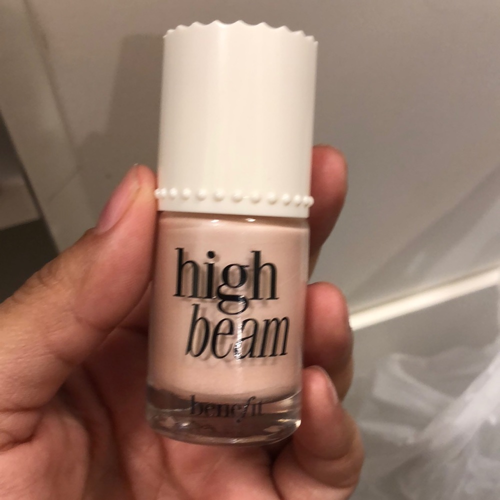Benefit high beam highlighter